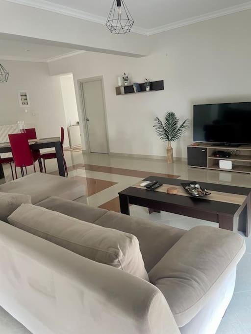 Mr. Sergio Apartment Ampavris Dış mekan fotoğraf
