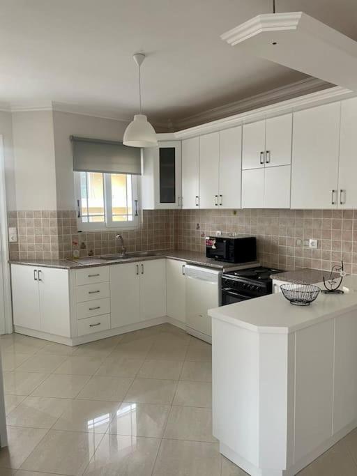 Mr. Sergio Apartment Ampavris Dış mekan fotoğraf